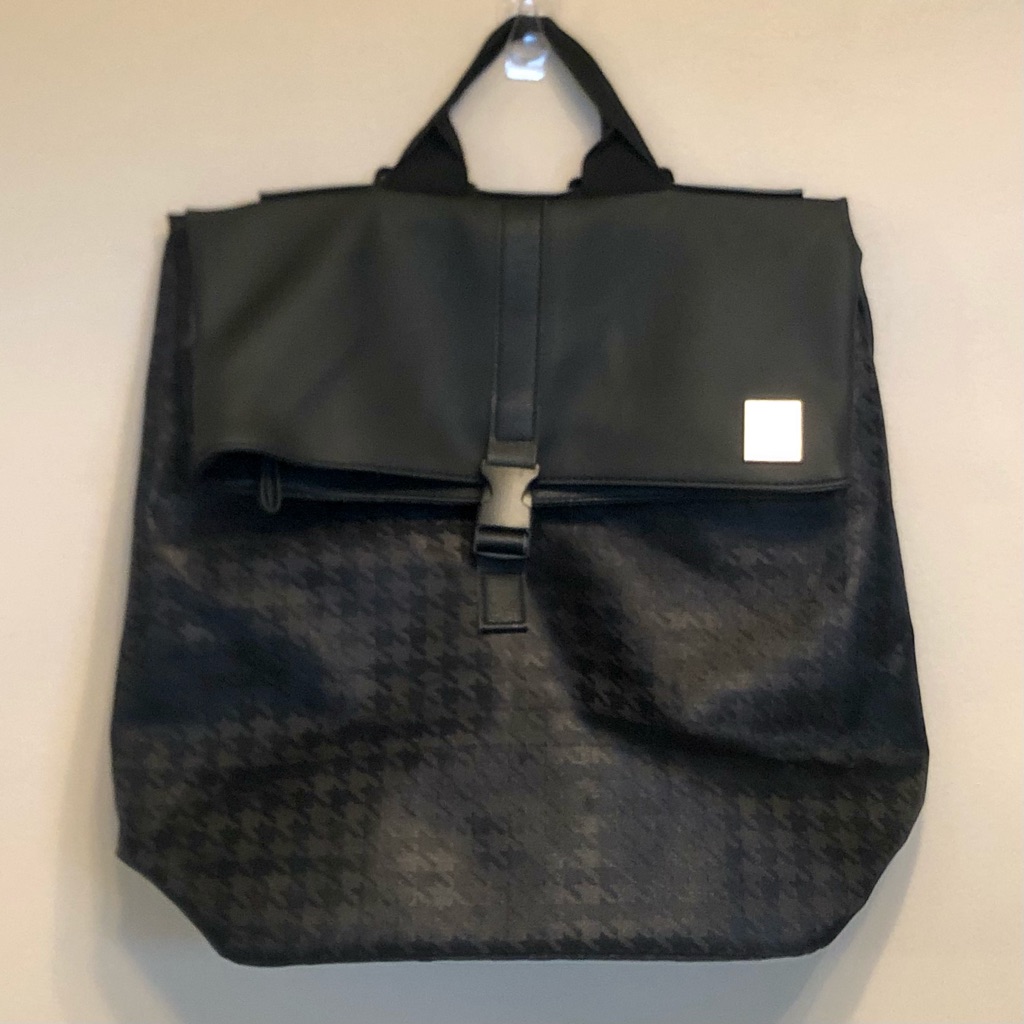 Tanger Black Houndstooth Patterned Backpack Euc